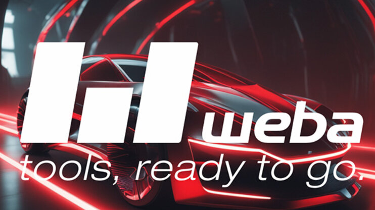  Ein futuristisches Auto, umhüllt von leuchtenden rötlichen Lichtstreifen, steht im Mittelpunkt dieses Bildes. Über dem Auto schwebt das Logo von "weba Werkzeugbau", präsentiert in einem klaren Weiß, das sich deutlich vom dunkleren Hintergrund abhebt. Die Kombination aus fortschrittlicher Fahrzeugtechnik und der visuellen Darstellung der Lichtstreifen verleiht der Szene eine dynamische und hochmoderne Atmosphäre.